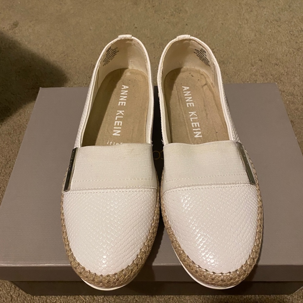 Anne Klein shoes size 9.5, gently worn